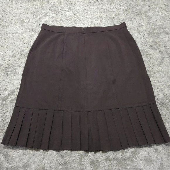 ✨️4/$20. Dk Chocolate Brown Stretch Pencil Skirt, Pleated Flared Hem - Picture 6 of 15
